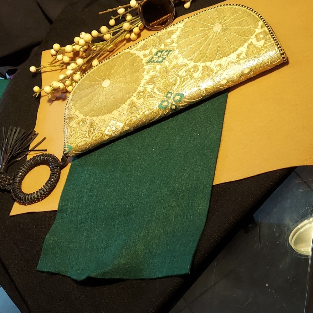 Purse - Picture 4 of 4